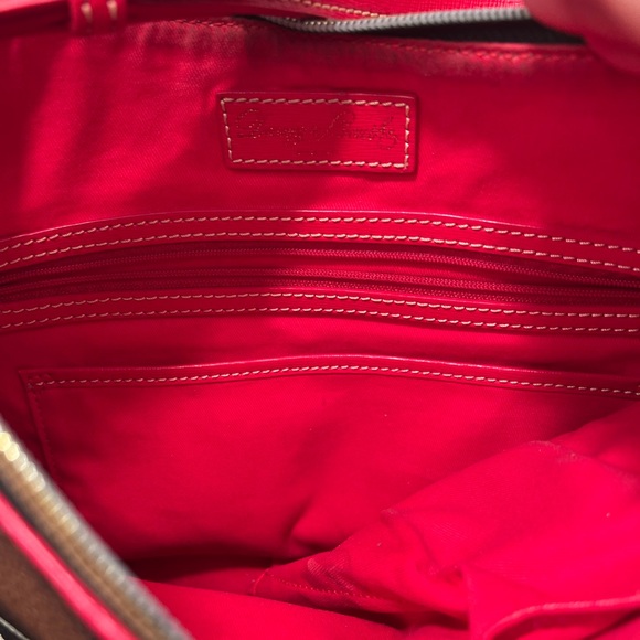 10+ year old d&b bag in great condition. - Picture 2 of 5